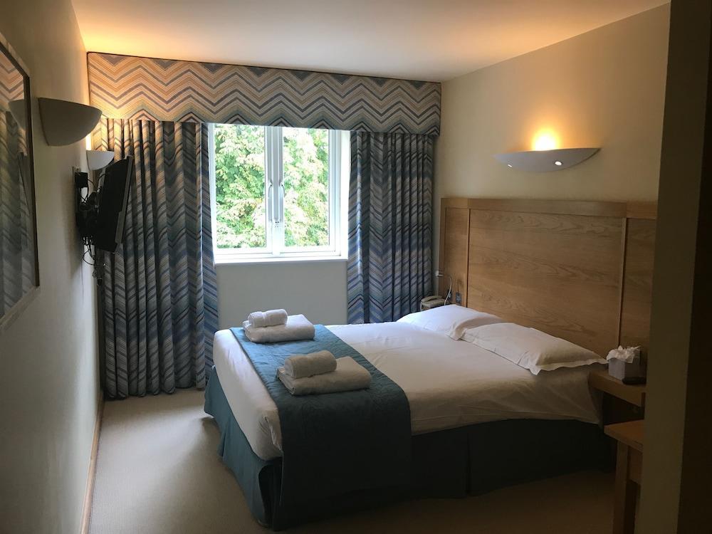 Winford Manor Hotel ภายนอก รูปภาพ