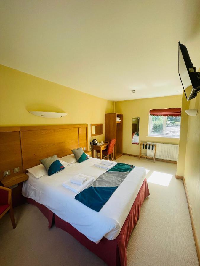 Winford Manor Hotel ภายนอก รูปภาพ