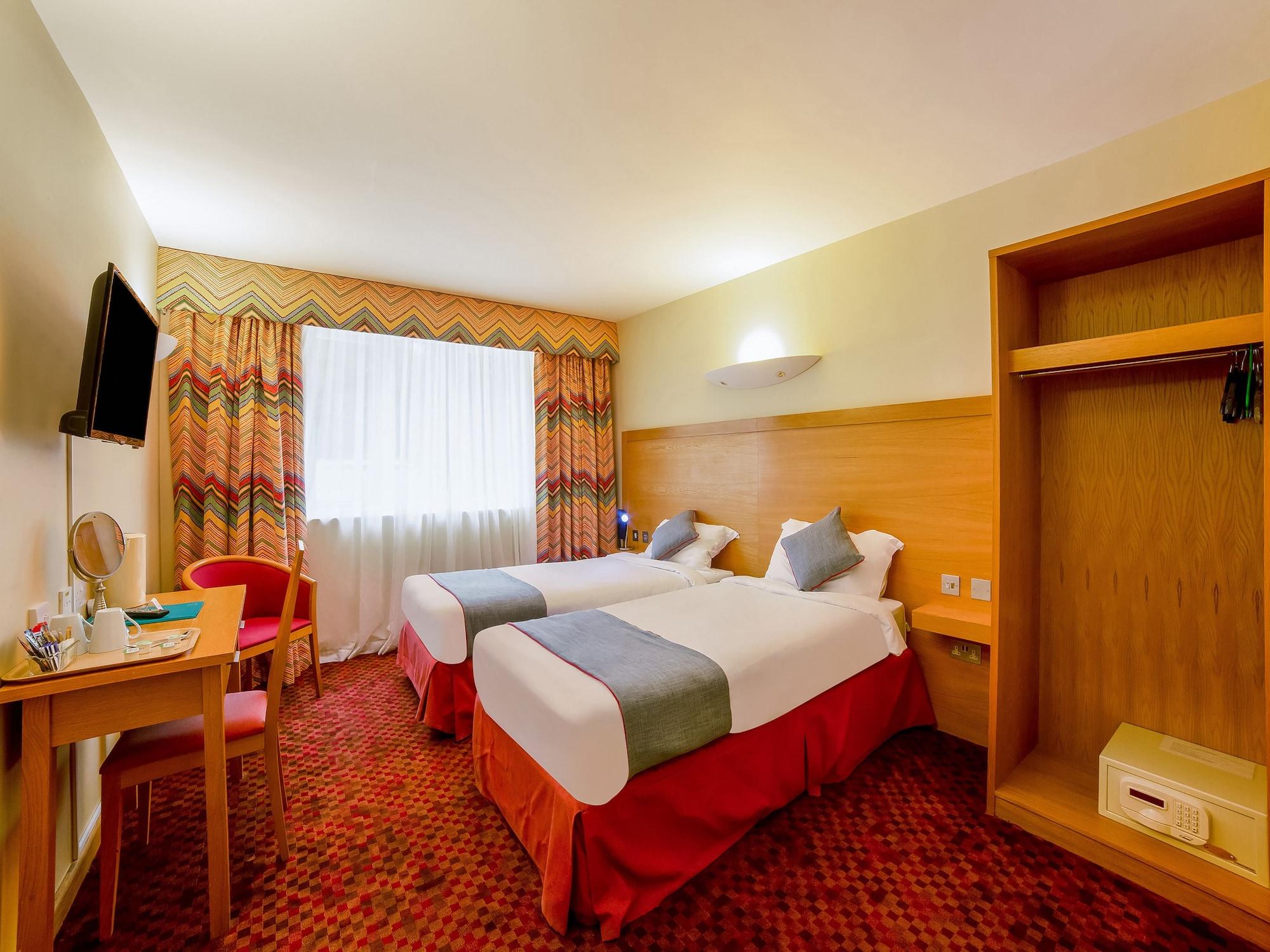Winford Manor Hotel ภายนอก รูปภาพ