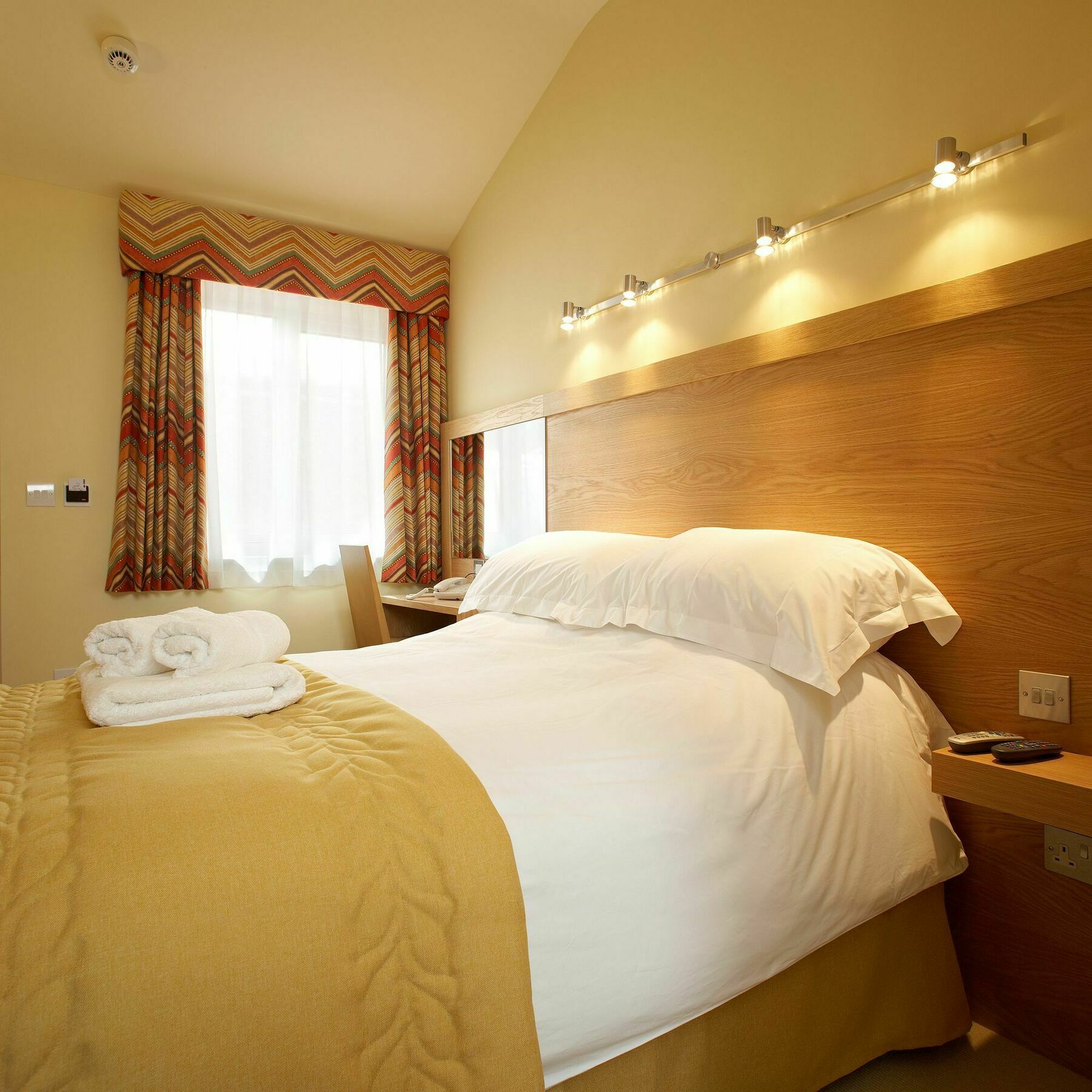 Winford Manor Hotel ภายนอก รูปภาพ